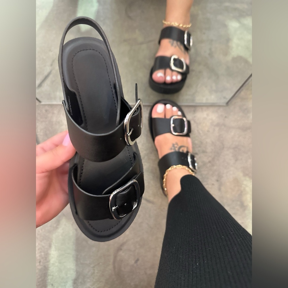 New! Chic Black Adjustable Double Buckle Platform Sandals - Picture 7 of 8